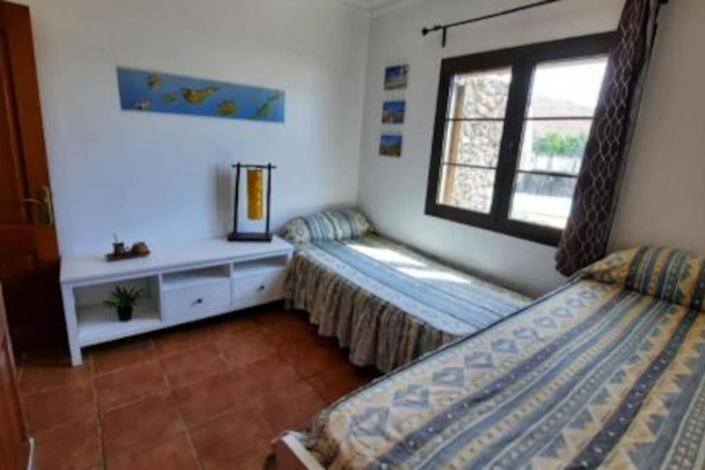Hotel Lanzate! à Tinajo Extérieur photo